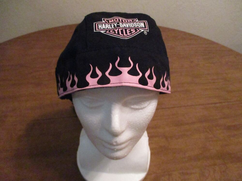 HARLEY DAVIDSON WOMENS BLACK PINK FLAMES SKULL CAP